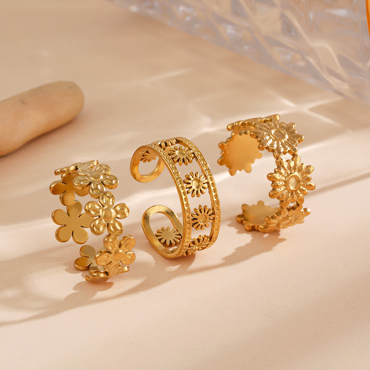 Fashionable stainless steel with niche design sense, fashionable and versatile opening adjustment, small flower