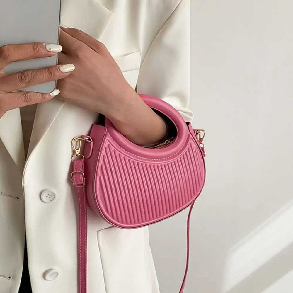 Fashion Women Shoulder Bag Armpit Bag Design Underarm Bag Pleated Saddle Bag Solid Color Messenger Bag Purse Handbags Z250512