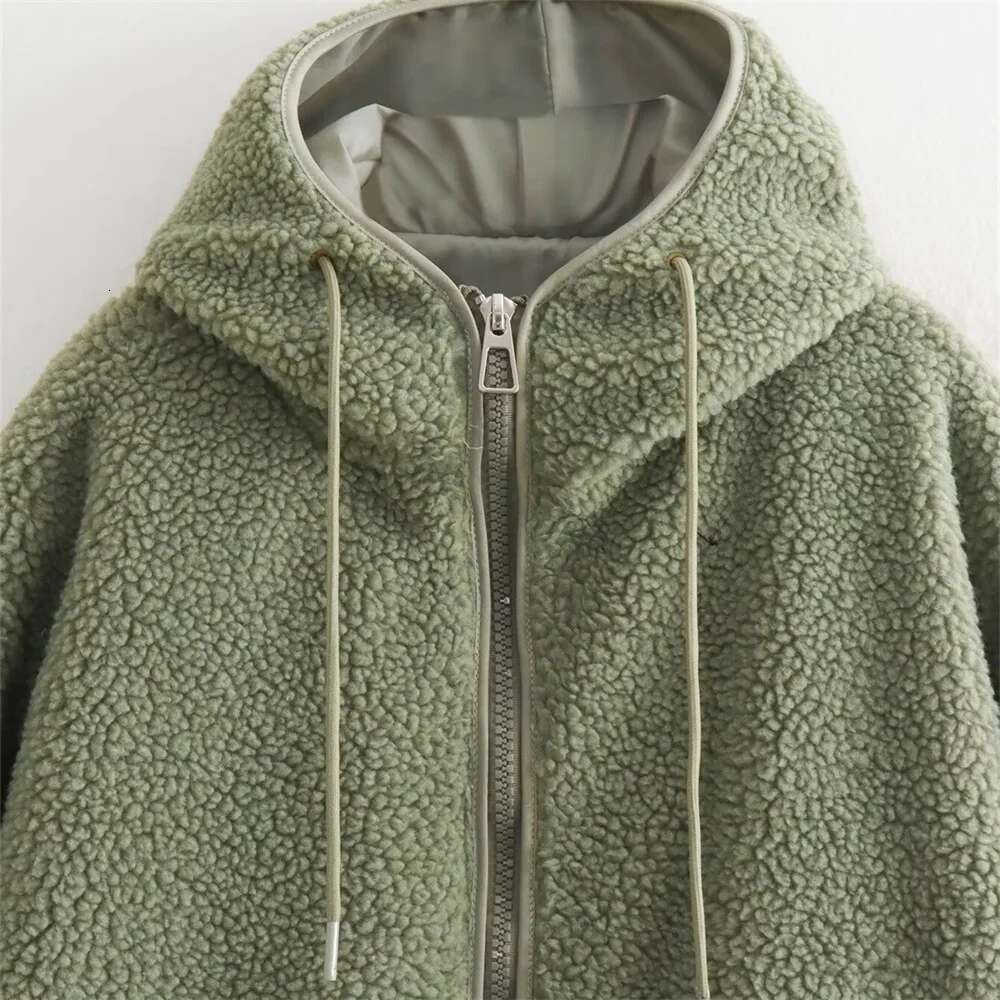 autumn new women's clothing style fashionable and versatile French casual hooded cardigan loose lamb wool jacket