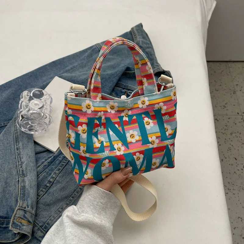 Gentle Woman Letter Printing Small Tote Bag Street Trendy Canvas Mini Handbag Shoulder Bag Versatile Teen Women Crossbody BagW250512