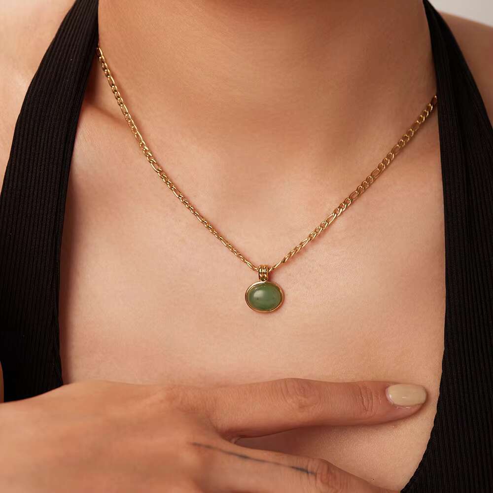 Fashion Jewelry Ferrero Chain Green Jade Matte 14k Gold Plated Stainless Steel Necklace for Women