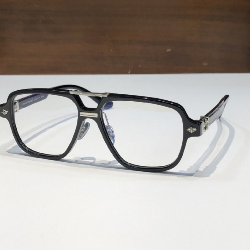 High Quality Men optical glasses Classic Luxury Designer Women eyeglass Titanium Punk Business Design Prescription Spectacle Frames with box 8193 SIZE