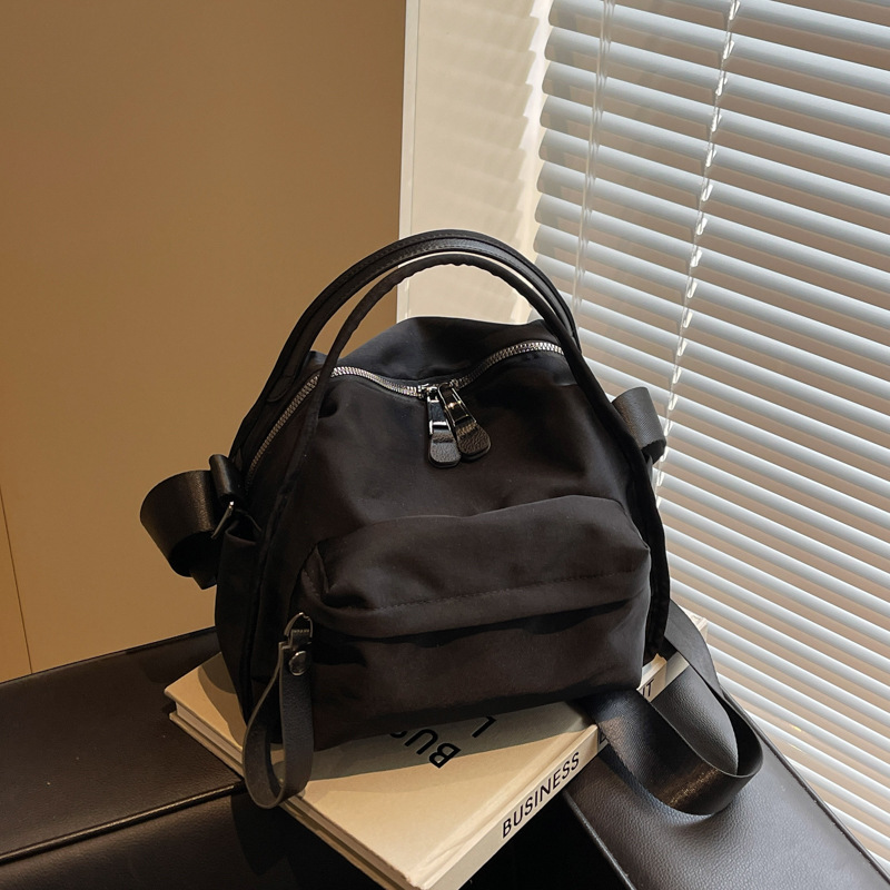 New minimalist and lightweight casual bag, fashionable and versatile Oxford cloth women's diagonal cross bag, single shoulder hand-held commuting