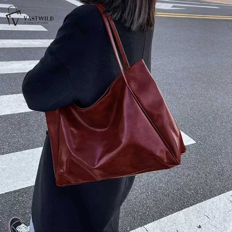 Women Tote Bag Fashion Underarm Pouch Large Capacity Soft Pu Leather Shoulder Bag Retro Crossbody Bag Casual Portable BucketBagsXJ250512