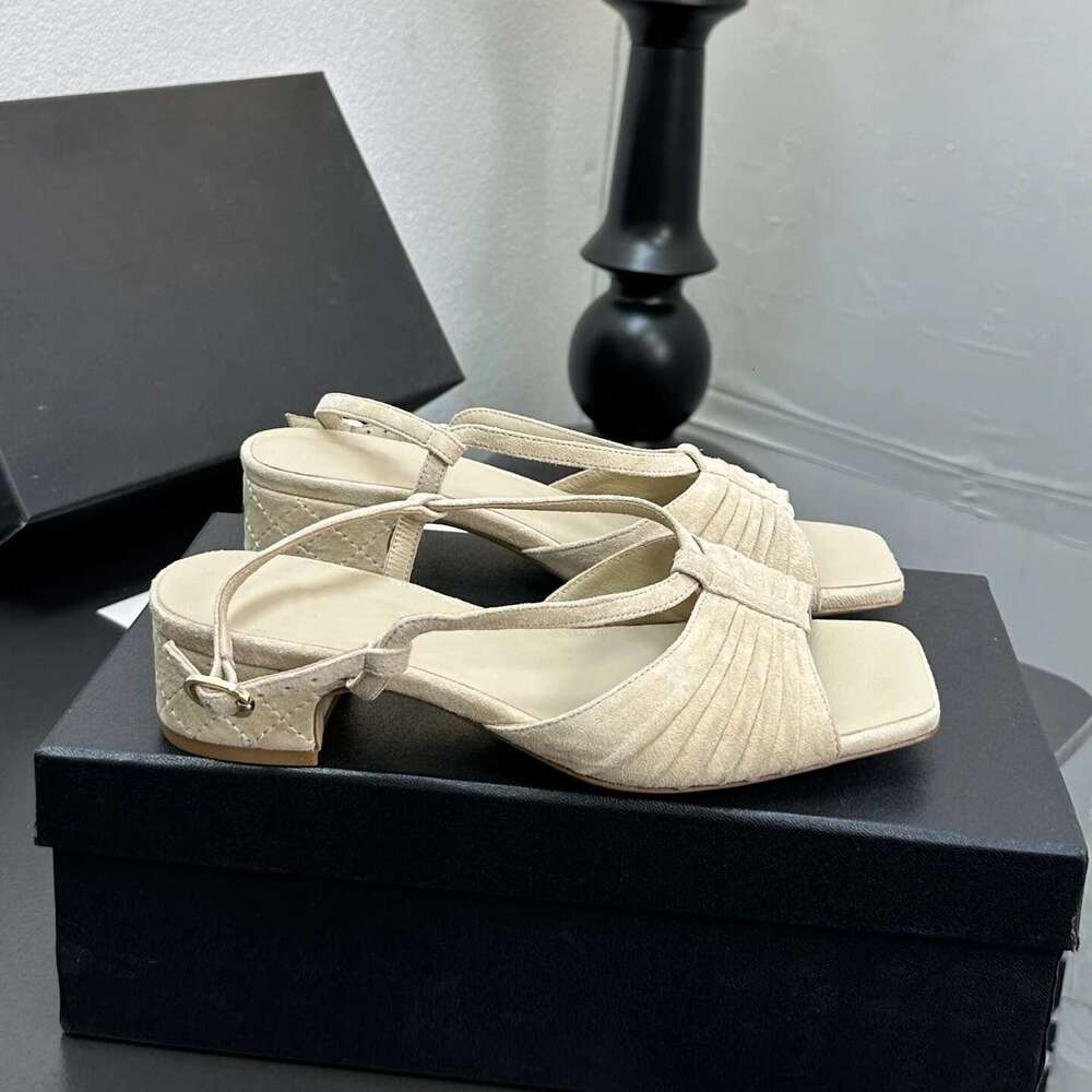 New Women Size35-41 Natural Kid Suede Sandals Med Heels Pumps Slingbacks Sewing Pleated Designer Shoes Zapatillas De Mujer