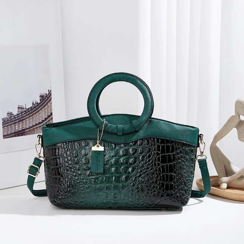 Fashion Women's New Crocodile Pattern Stylish Handbag Large Capacity Leisure Mom Single Shoulder Crossbody Bag