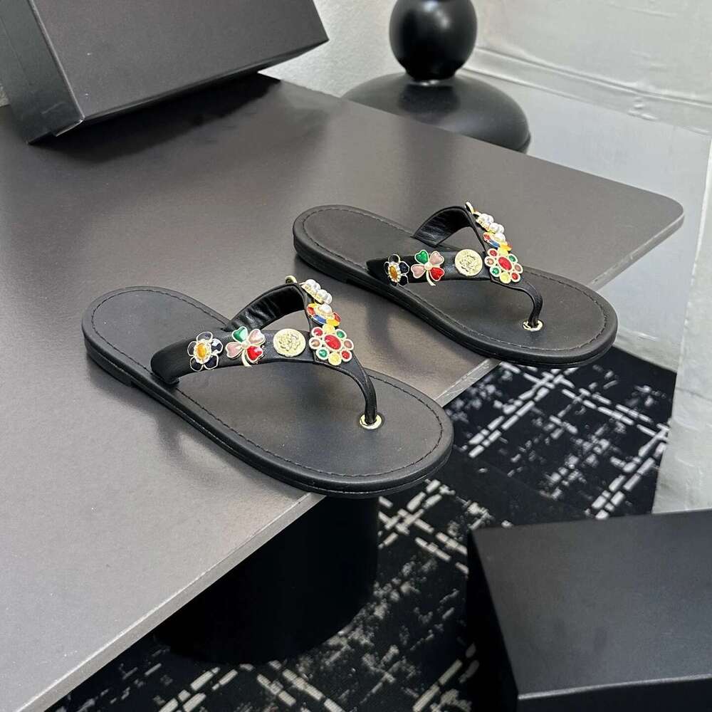 Women Genuine Leather Flip-Flops Low Heels Flower Slippers Summer Slides Leisure Flats Designer Shoes Zapatillas De Mujer