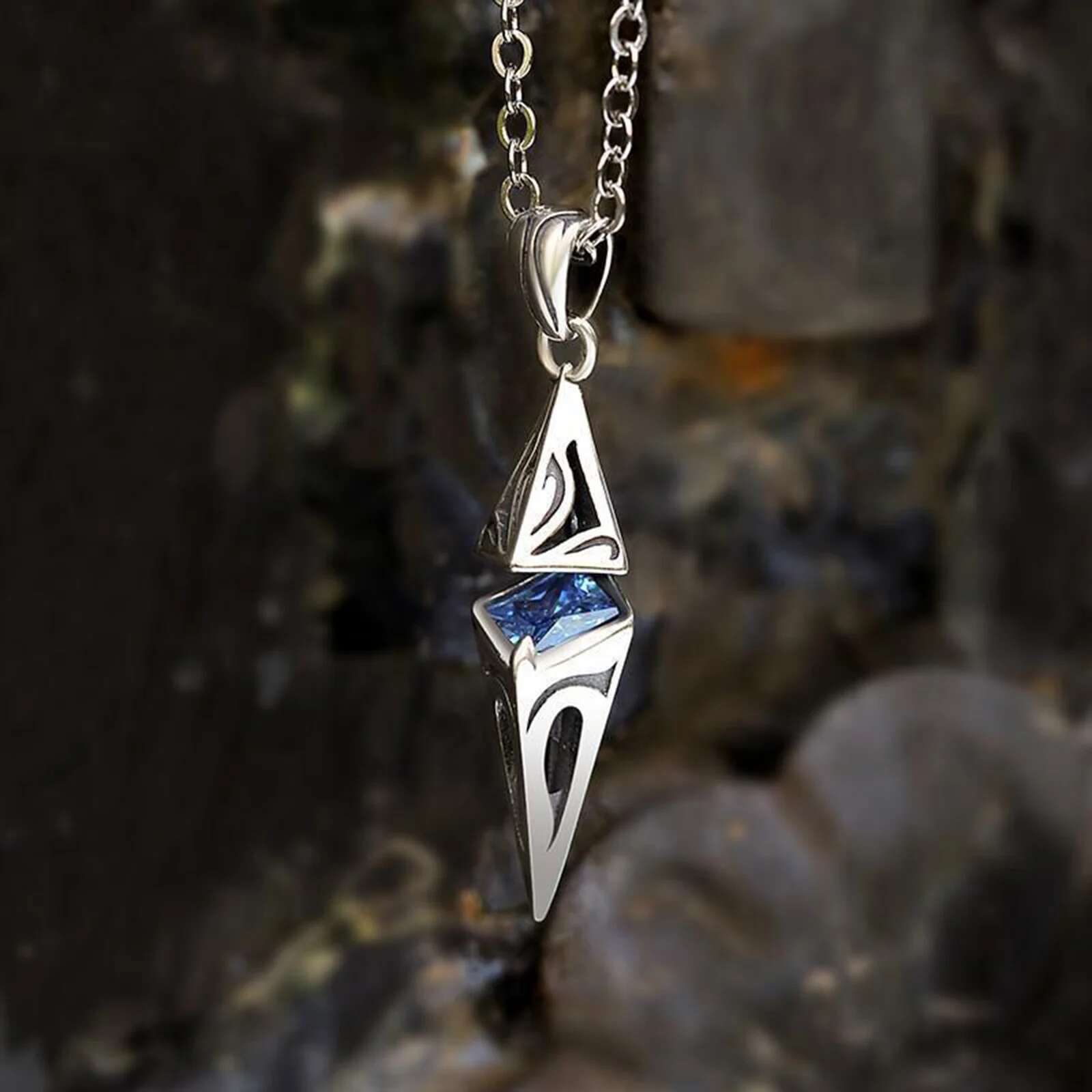 Men's Vnox stainless steel necklace with blue stone