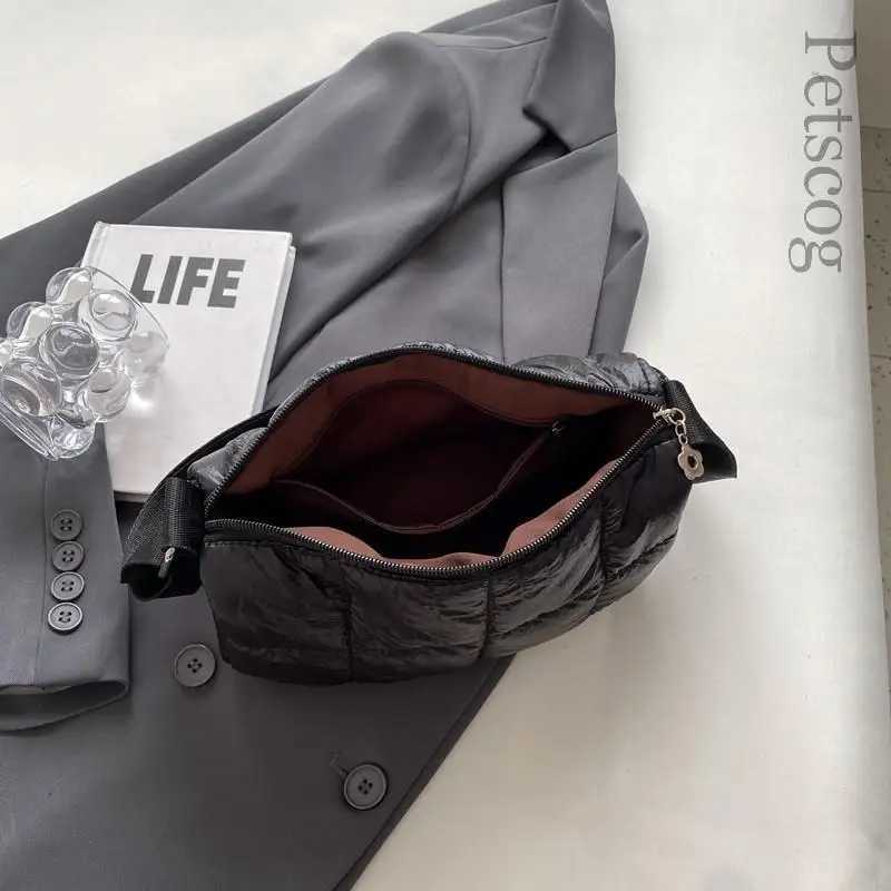 Silver Small Casual Quilted Nylon Shoulder Bags For Women 2023 New Trendy Handbags Designer Padded Crossbody BagW250512