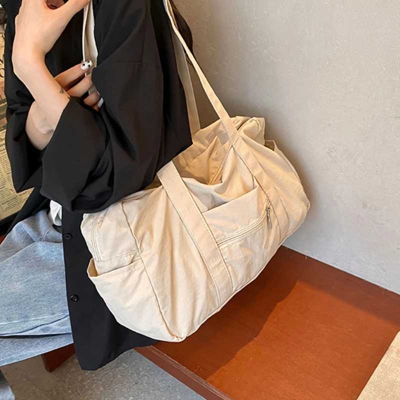 Practical Nylon Shoulder Bags Travel Underarm Bag with Large Storage Easy Zippered Access for Fashion IndividualsW250512