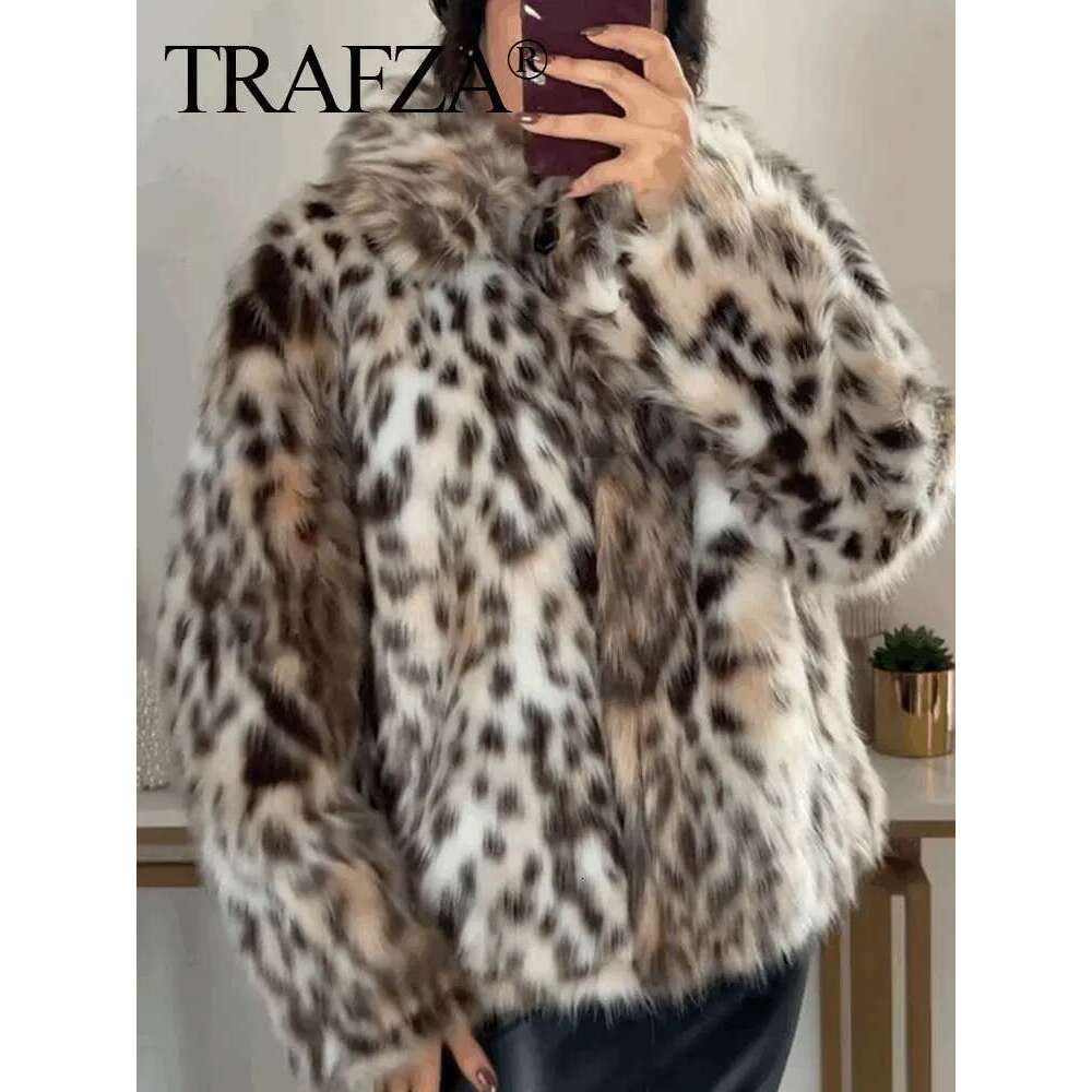 TRAFZA 2024 Woman Lapel Long Sleeves Side Pockets Casual Women Winter Leopard Print Faux Fur Loose Slim Warm Coat Mujer