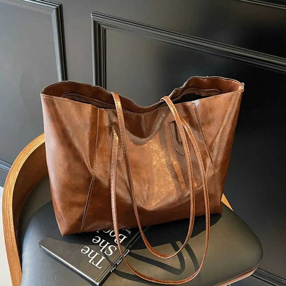 Women Tote Bag Soft PU Leather Shoulder Bag Retro Crossbody Bag Fashion Underarm Pouch Large Capacity Simple HandbagW250512