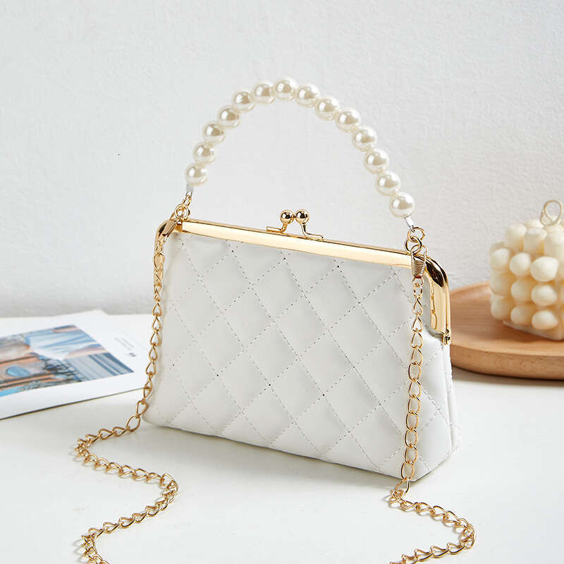 Embroidered Pearl 2023 Ladies Handbag Fashionable Women's Bag Diamond Grid