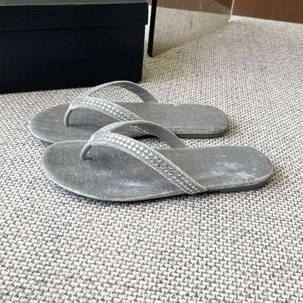 Women Size35-41 Genuine Leather Flip-Flops Crystals Summer Slides Beach Flats Pearls Designer Shoes Zapatillas De Mujer