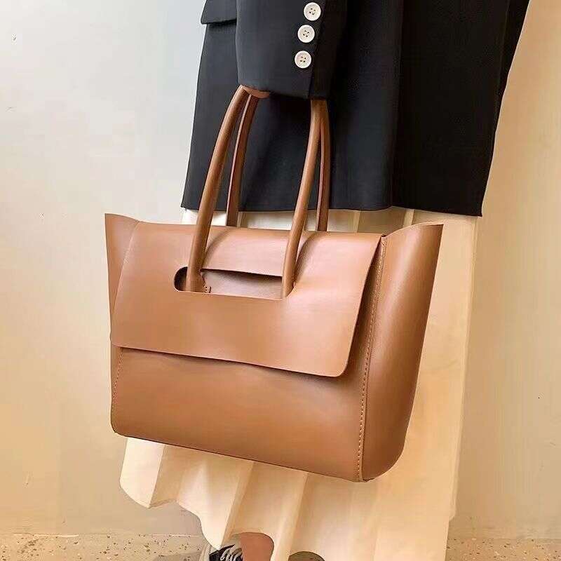 High end Women's 2025 New Trendy Korean Edition Large Capacity Handbag Fashion Commuter Tote Bag