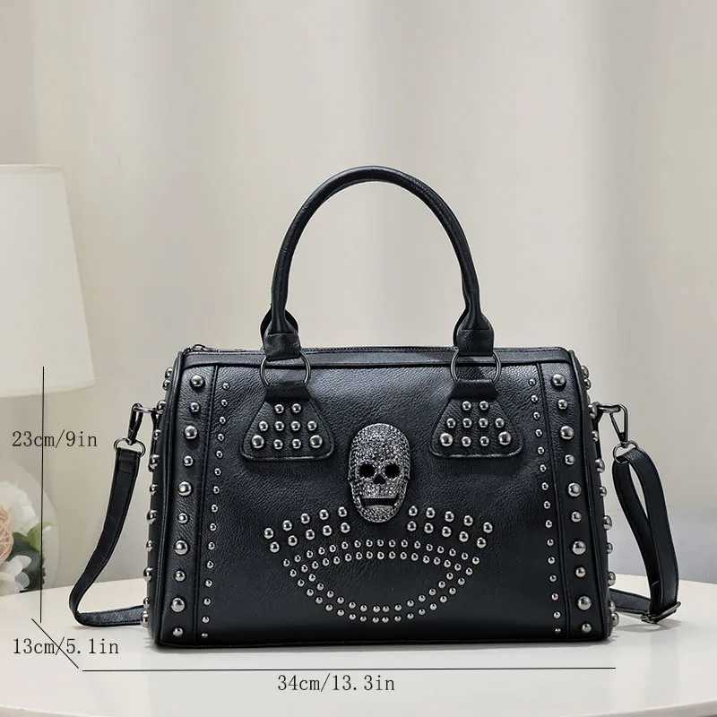 Dark Punk Style Handbag Personality Rivet Trend Boston Bag Large Capacity Shoulder Messenger Bag Black BagW250512