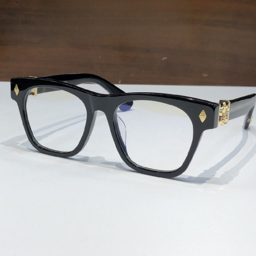 High Quality Men optical glasses Classic Luxury Designer Women eyeglass Titanium Punk Business Design Prescription Spectacle Frames with box 8249 SIZE