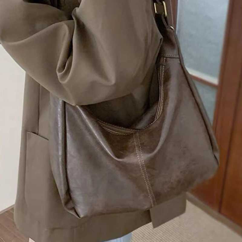Casual Lage Capacity Messenger Bag Women 2024 Fashion Designer Luxury Female Tote Bag High Quality PU Leather HandbagsXJ250512