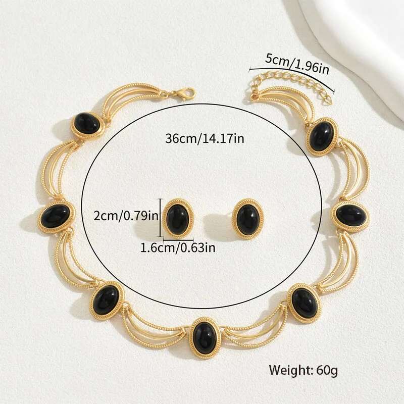 2 pieces Vintage Black Oval Stone Necklace, Earrings for Women, European and American Style Jewelry Set, Party Gift, Birthday