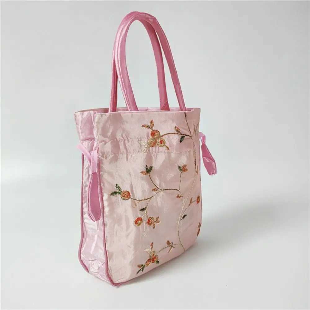 Elegant Ethnic Style Cosmetic Handbag Women Flower Handbags Embroidered Flower Small Bucket Bag National Style Purse Jewelry Bag Z250512
