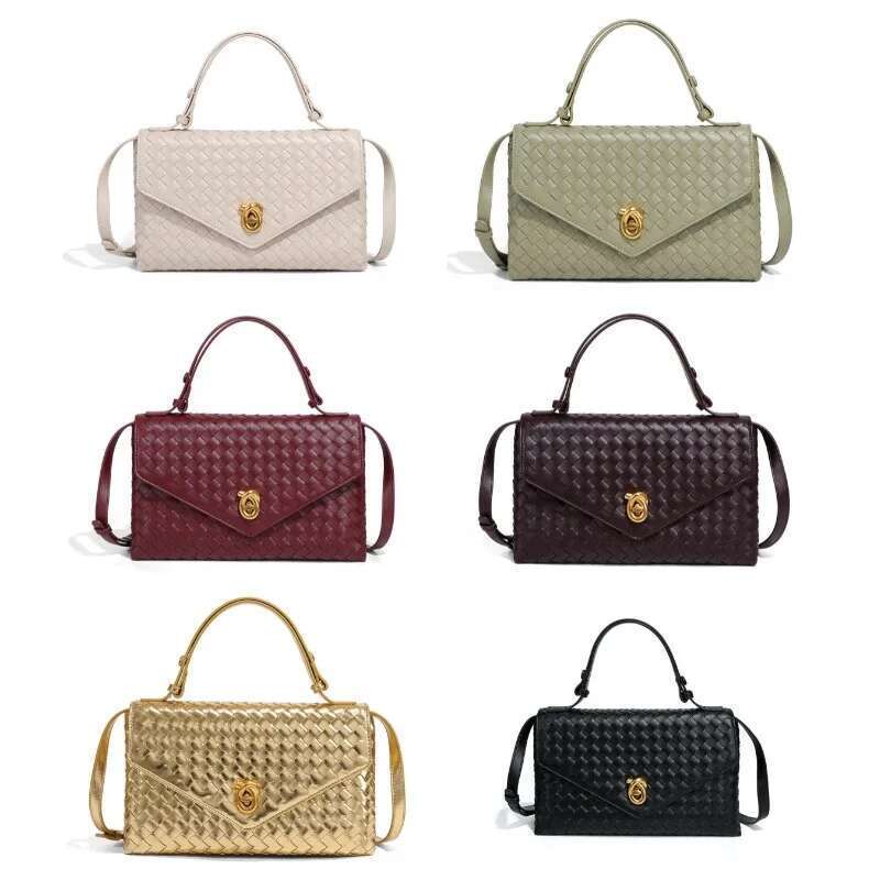 Factory Price 2025 Handwoven Women Fashion Bacchus Dinner Clutch High-End Lightweight Shoulder Evening Bags