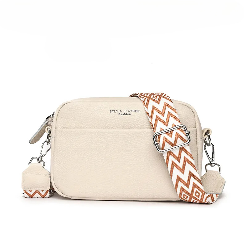 Genuine Cowhide Ladies Shoulder Bag Famous Brand Designer Lady Messenger Square Bags Casual Fashion Girl Handbags Wallets Sac New Free Delivery Design