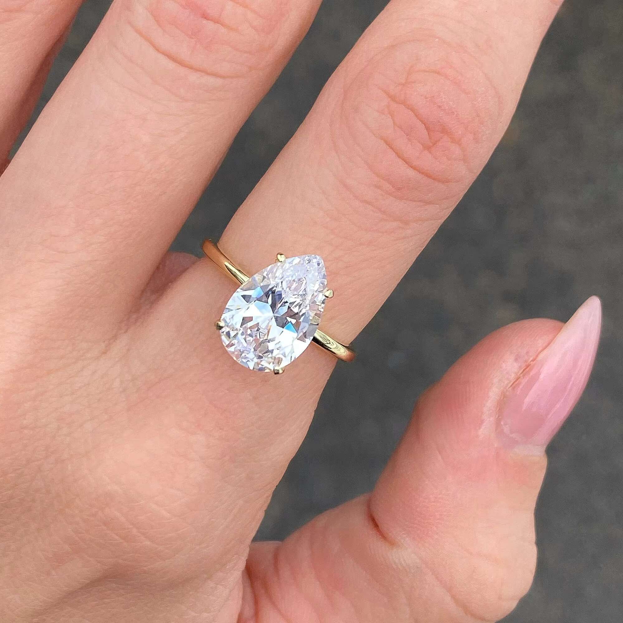 18K Gold Plated Custom Women 925 Sterling Silver Pear Cut Vvs1 Moissanite Engagement Rings