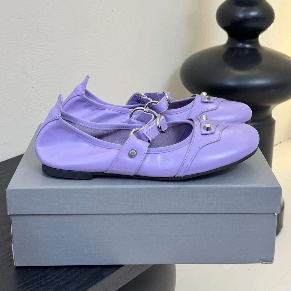 New Women Size35-41 Genuine Leather Ballet Flats Mary Janes Round Toes Metal Decoration Designer Shoes Zapatillas De Mujer