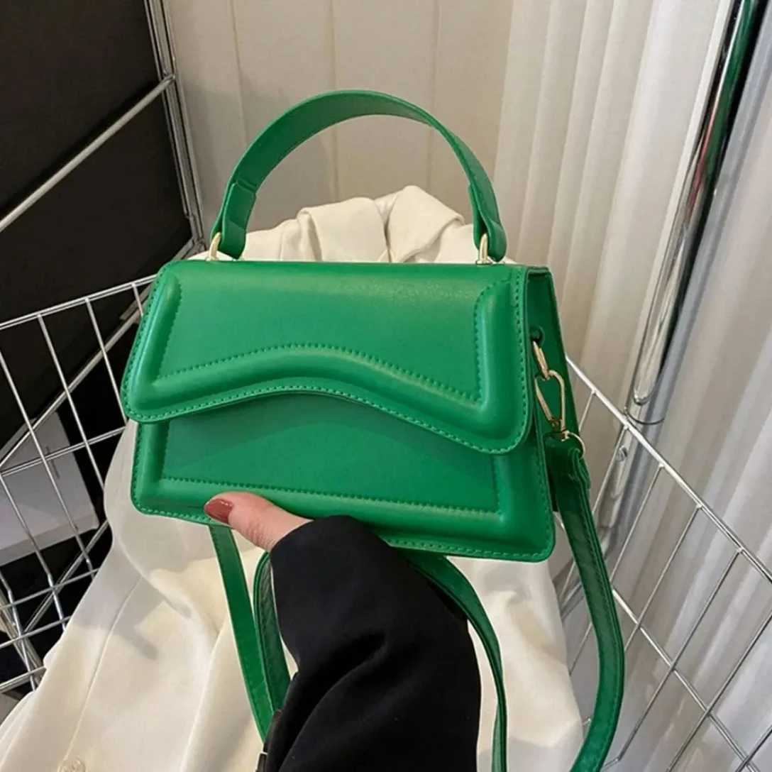 Hot Fashion Pu Leather Messenger Shoulder Bag Ladies Solid Color Handbags Leisure Stylish Crossbody Bags For Women Shoulder Bag Z250512