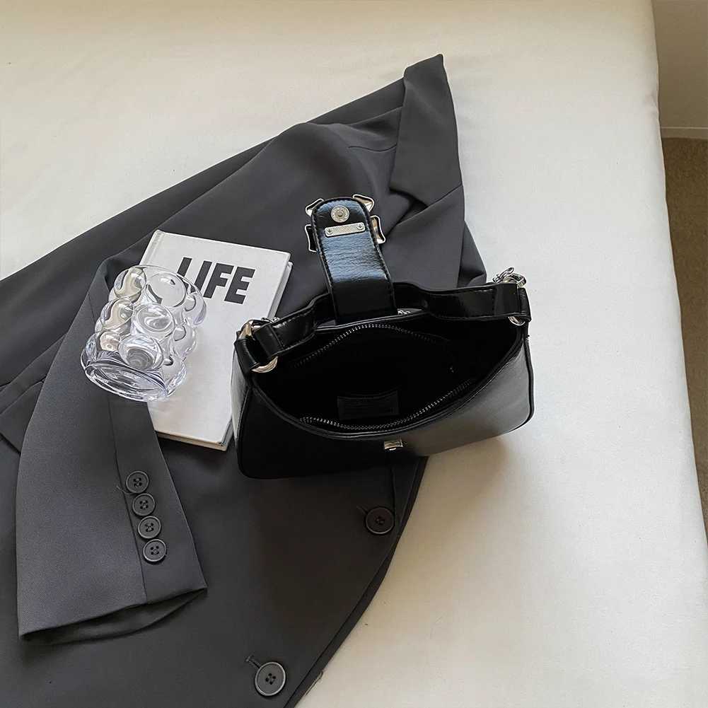 Women Luxury Shoulder Bag with Bow Fashion Underarm Bag PU Leather Simple Satchel Bag Solid Color Female Dating BagXJ250512