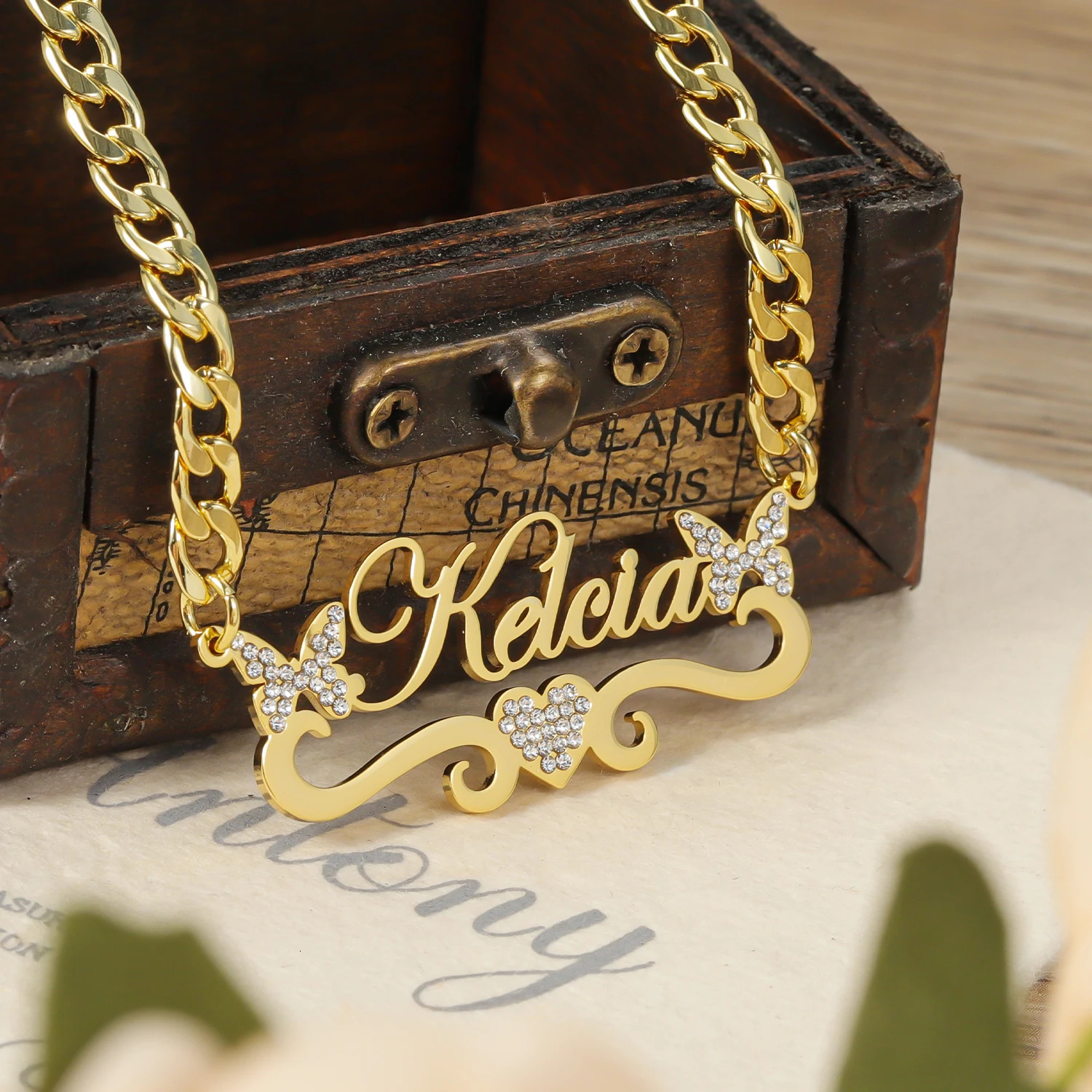 Custom Name Necklace With Butterfly Nameplate Necklace For Women Personalized Stainless Steel Gold Chain Princess BFF Jewelry 250512