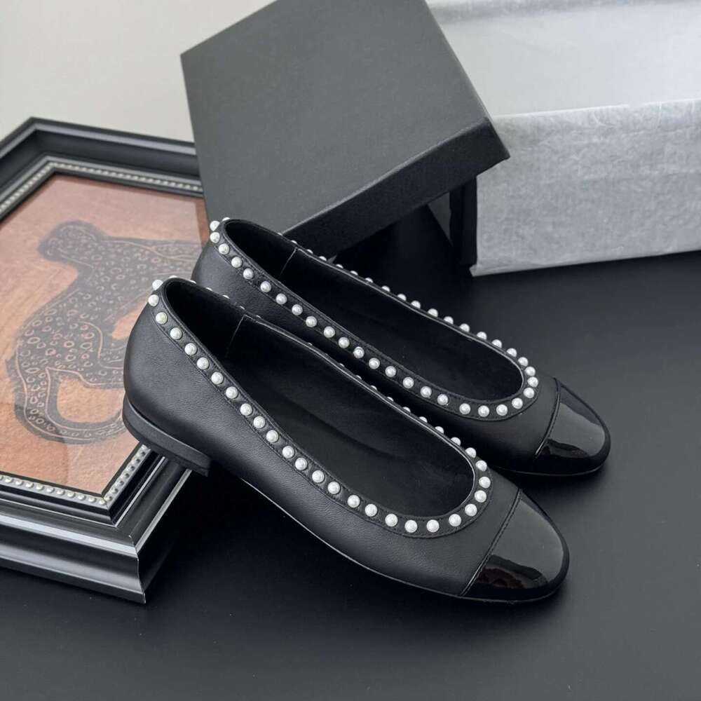 Women Size35-41 Genuine Leather Ballet Flats Pearls Natural Cow Suede Round Toe Slip On Designer Shoes Zapatillas De Mujer