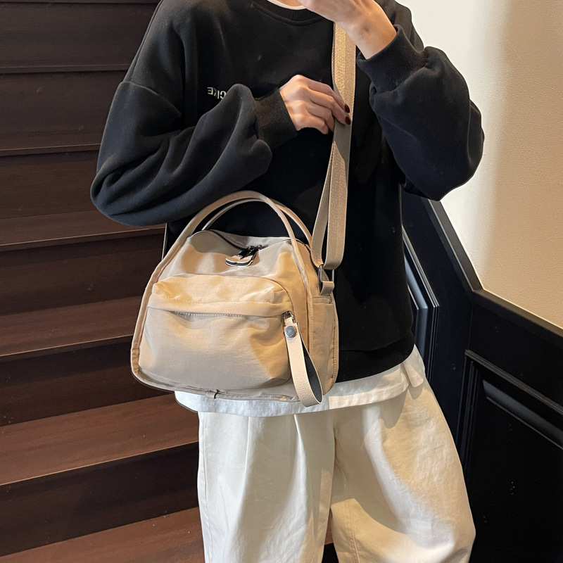 New minimalist and lightweight casual bag, fashionable and versatile Oxford cloth women's diagonal cross bag, single shoulder hand-held commuting