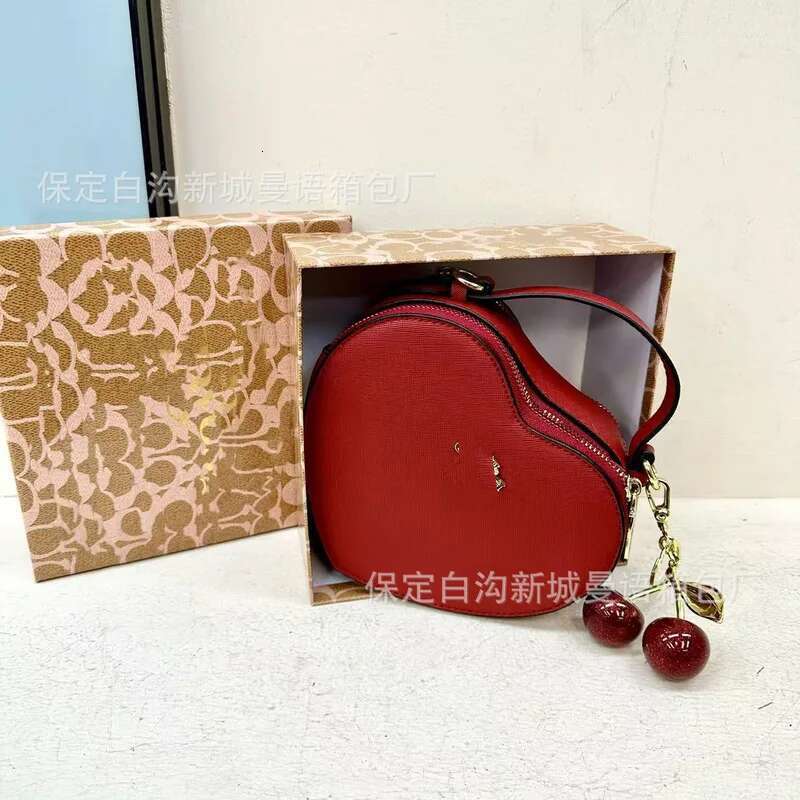 Colorful Heart-Shaped Personalized Pattern Popular Versatile Single Shoulder Crossbody Bag Birthday Gift