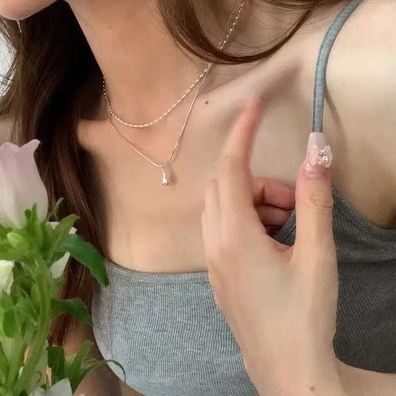 Fashion Sier Color Double Layer Waterdrop Pendant for Women Minimalist Metal Bead Clavicle Chain Necklace Jewelry