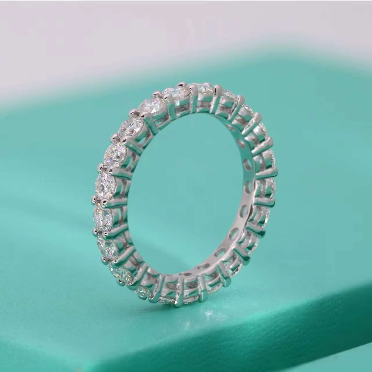 High Quality 5.0mm round Cut D Color Moissanite 925 Sterling Silver Womens Full Moissanite Wedding Ring