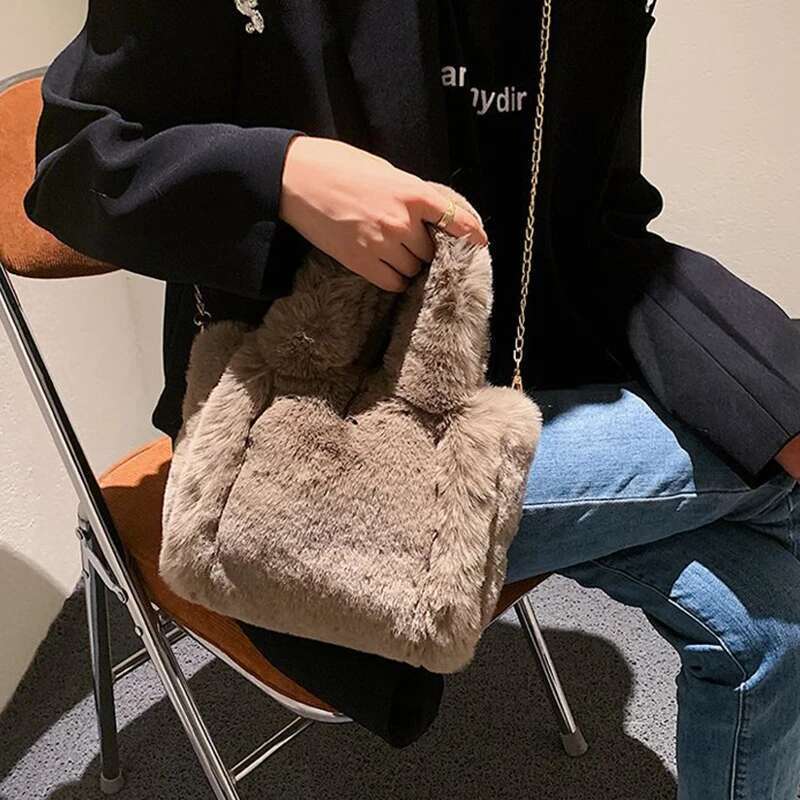 Women's Faux Fur Shoulder Autumn Winter Plush Tote Puffer Handbag Casual Fuzzy Large Capacity Shopping Bag 2023 New