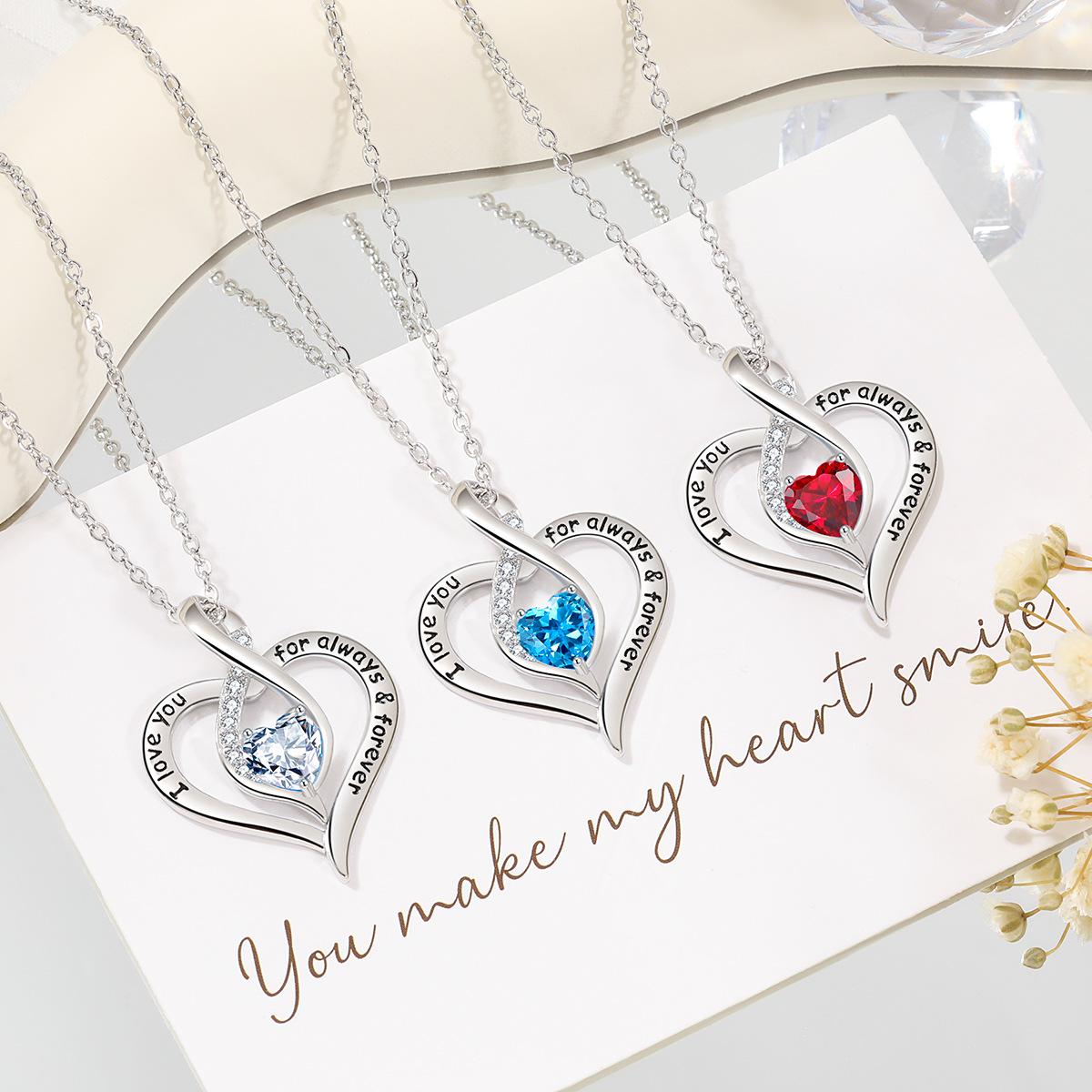 Sophisticated Eternity Love Statement Jewelry: Handcrafted Jet Stone Heart Pendent