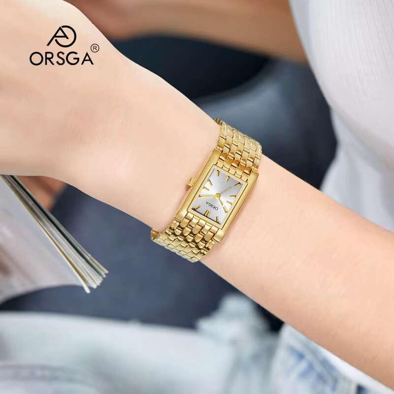 DHCollections Rectangular Quartz Watch 18mm Stainless Steel Band Waterproof Vintage Alloy Fashion Wristwatch for women