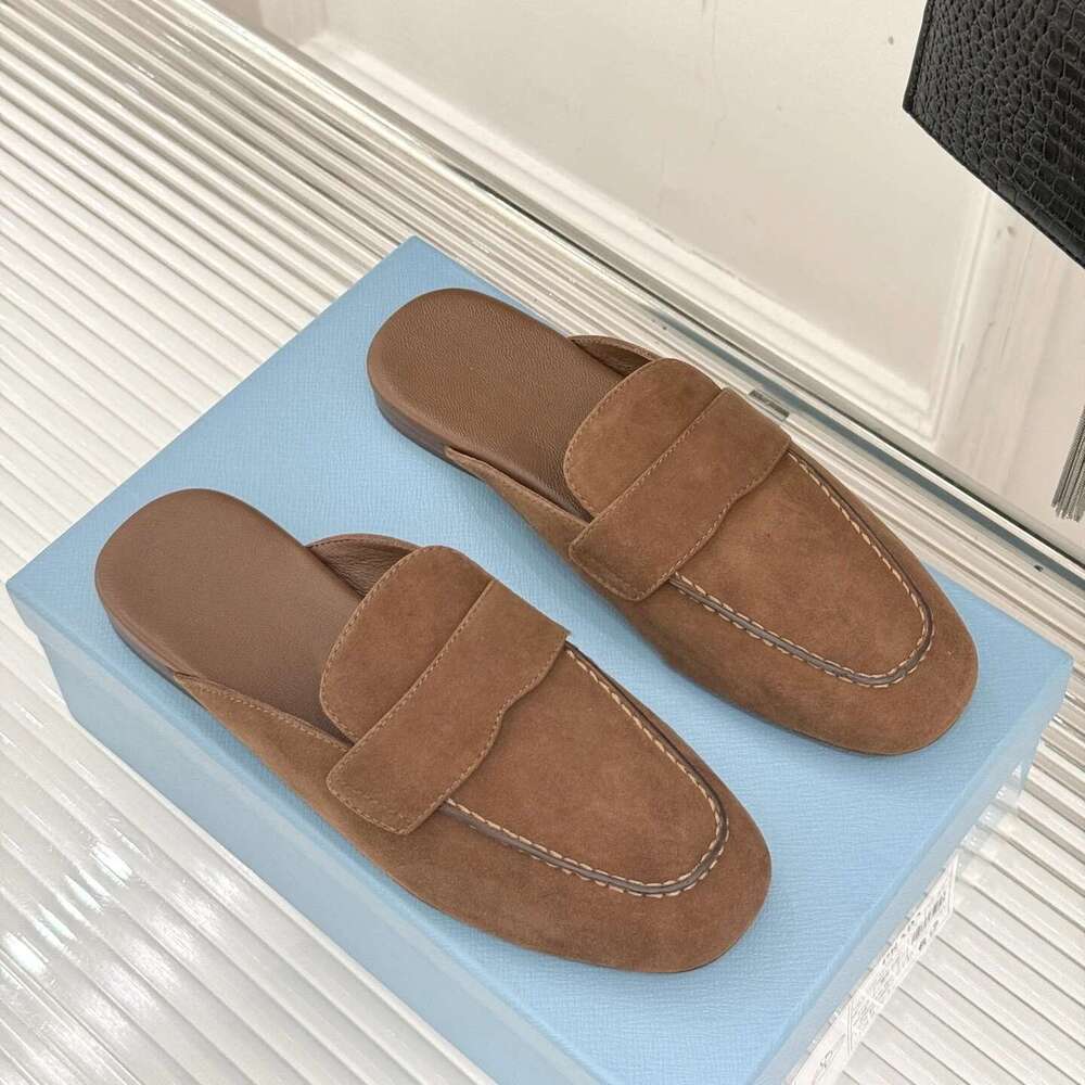 Women Size35-41 Natural Cow Suede Mules Low Heels Square Toe Slides Solid Colors Retro Designer Shoes Zapatillas De Mujer