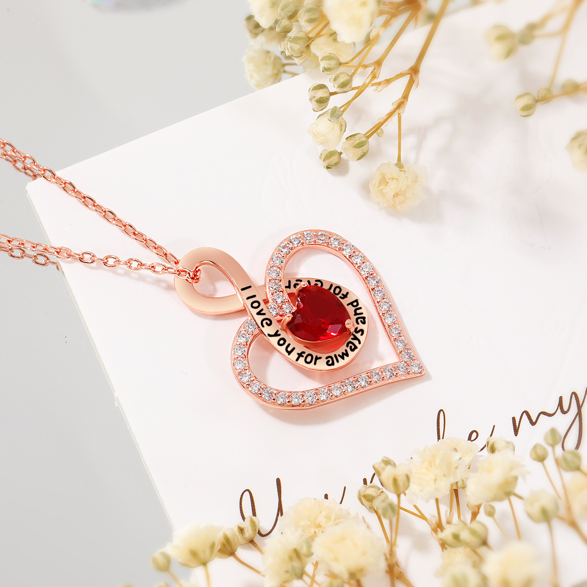 Elegant Handcrafted Jewelry Piece: Classic Heart-Shaped Amulet Necklace Set