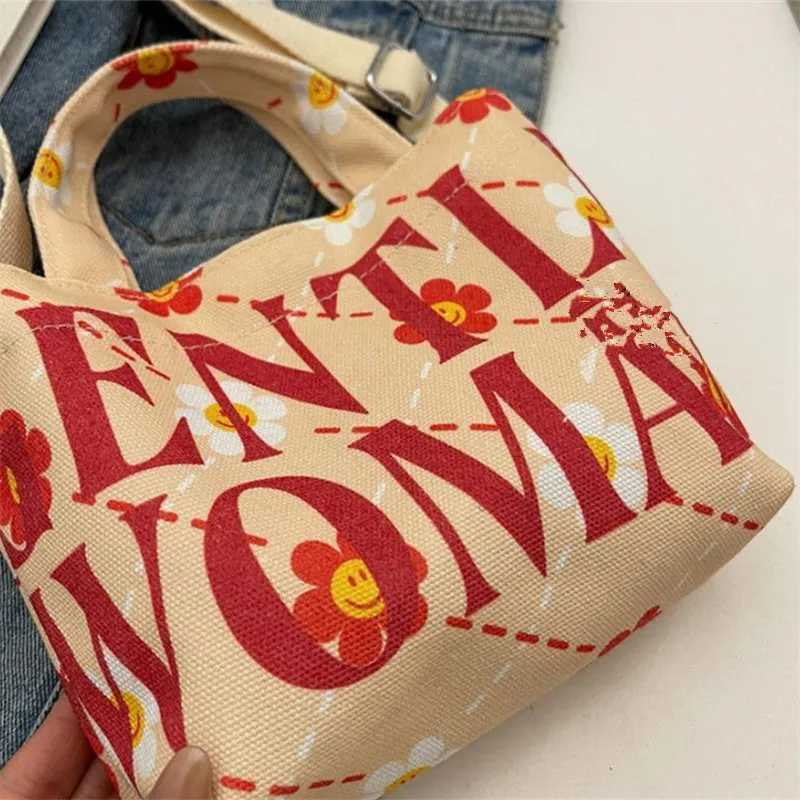 Gentle Woman Letter Printing Small Tote Bag Street Trendy Canvas Mini Handbag Shoulder Bag Versatile Teen Women Crossbody BagW250512