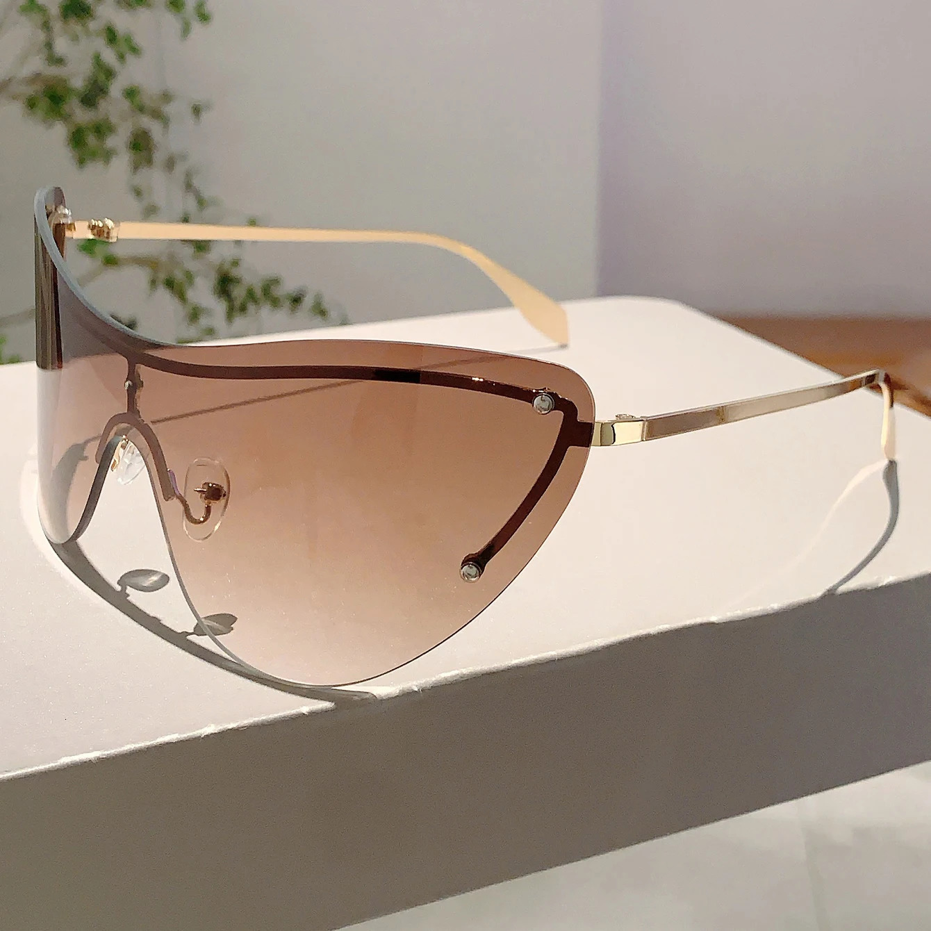 KAMMPT Retro Rimless Metal Shades Y2K Futuristic Decor Womens Sunglasses Ins Punk Ladies Sun Glasses for Hiking Beach 250512