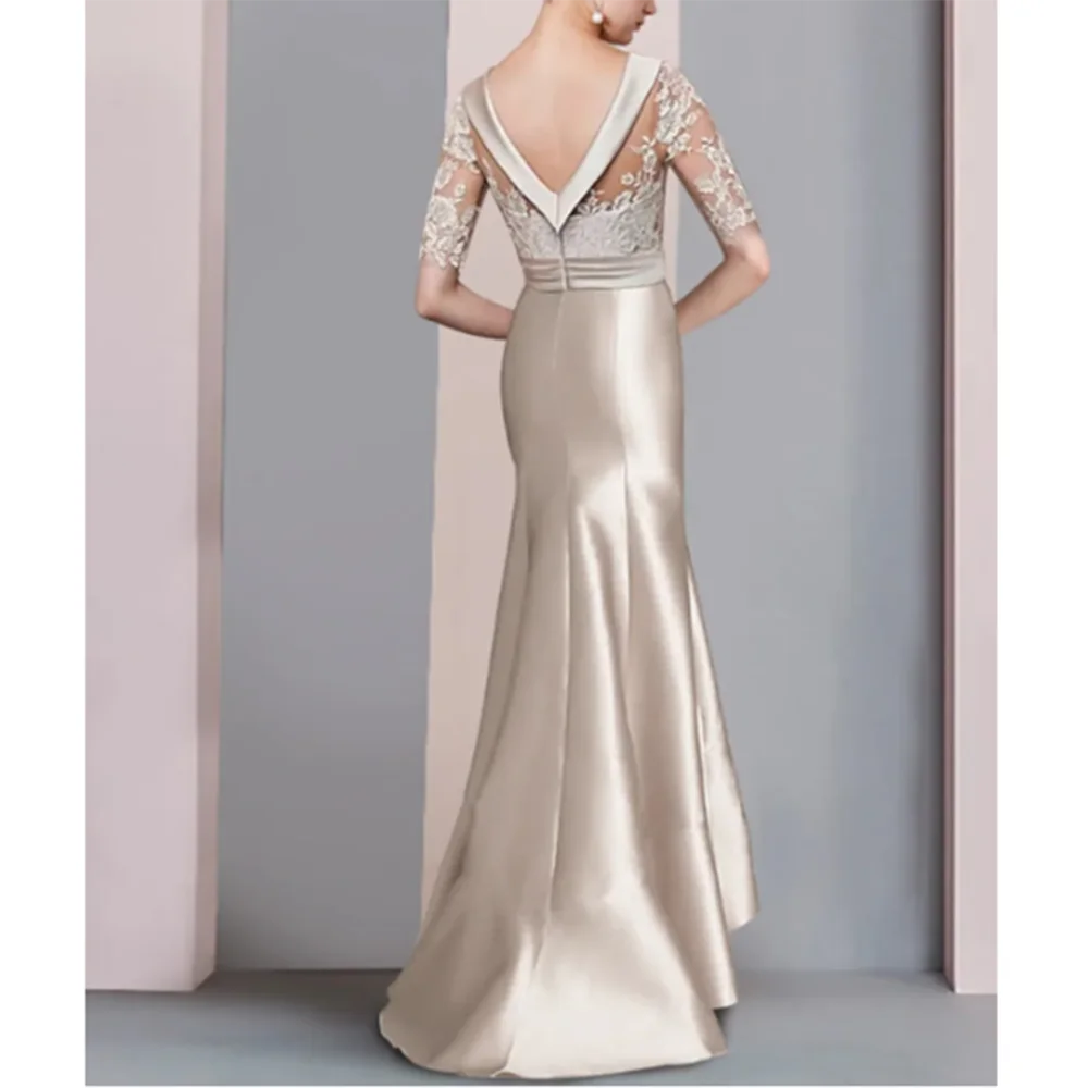 Elegant Champagne Mother Of The Bride Dresses Lace Appliques half Sleeves Mermaid Formal Party Gown Chic Wedding Guest Dress Scoop Neck Open Back Prom