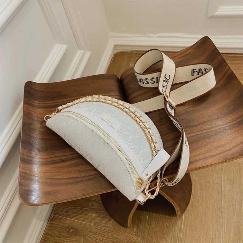Fashion Popular Chest Bag Ins Bag 2025 Spring and Summer New Trendy Womens Shoulder Crossbody Casual Versatile Small Waist Bag Z250512