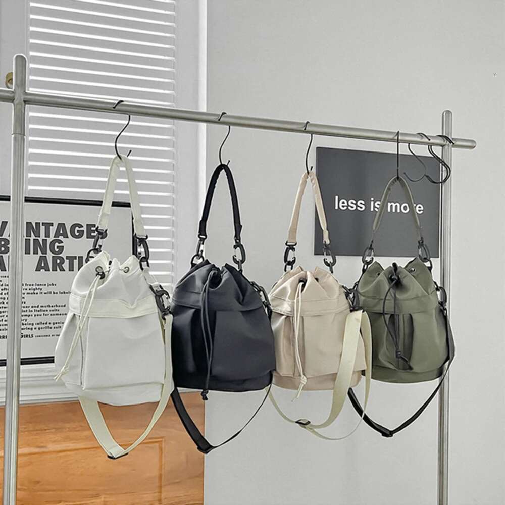 Fashion Drawstring Pleated Bucket Lightweight Causal Nylon Shoulder Bag Large Capacity Crossbody Bags Women Portable Handbag