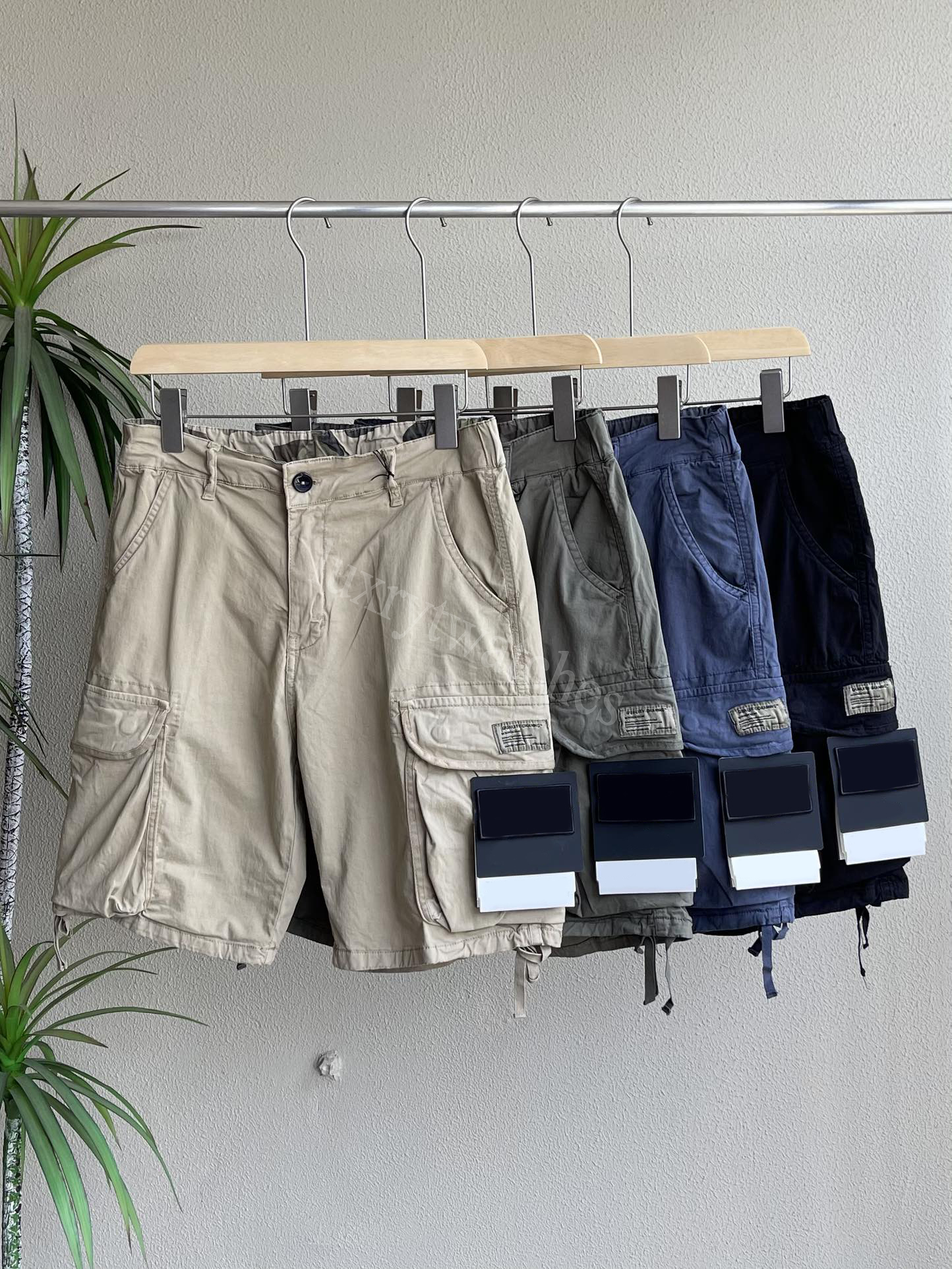 Designer Pants Mens High Quality Shorts stons Cargo Shorts Badge Summer Fashion Outdoor Hip Hop Pants Streetwear stone Short Casual Sweatpants For Mens Womens