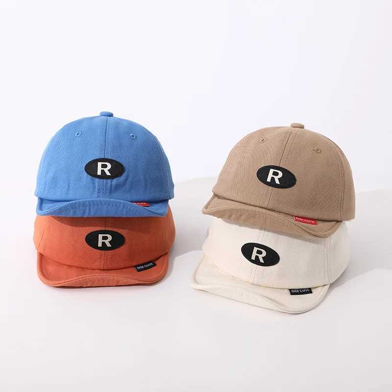 R-Letter Duck Tongue Cap For Kids Short Brim Baseball Hat Solid Color Baby Peaked Caps 1-5year Boy Girl Children Sunshade Visors R250512