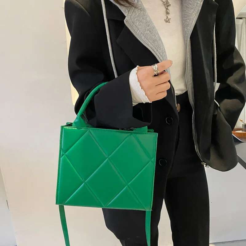 Casual Large Capacity Ladies Handbags Top-Handle Fashion Plaid Crossbody Shoulder Bags For Women Gift