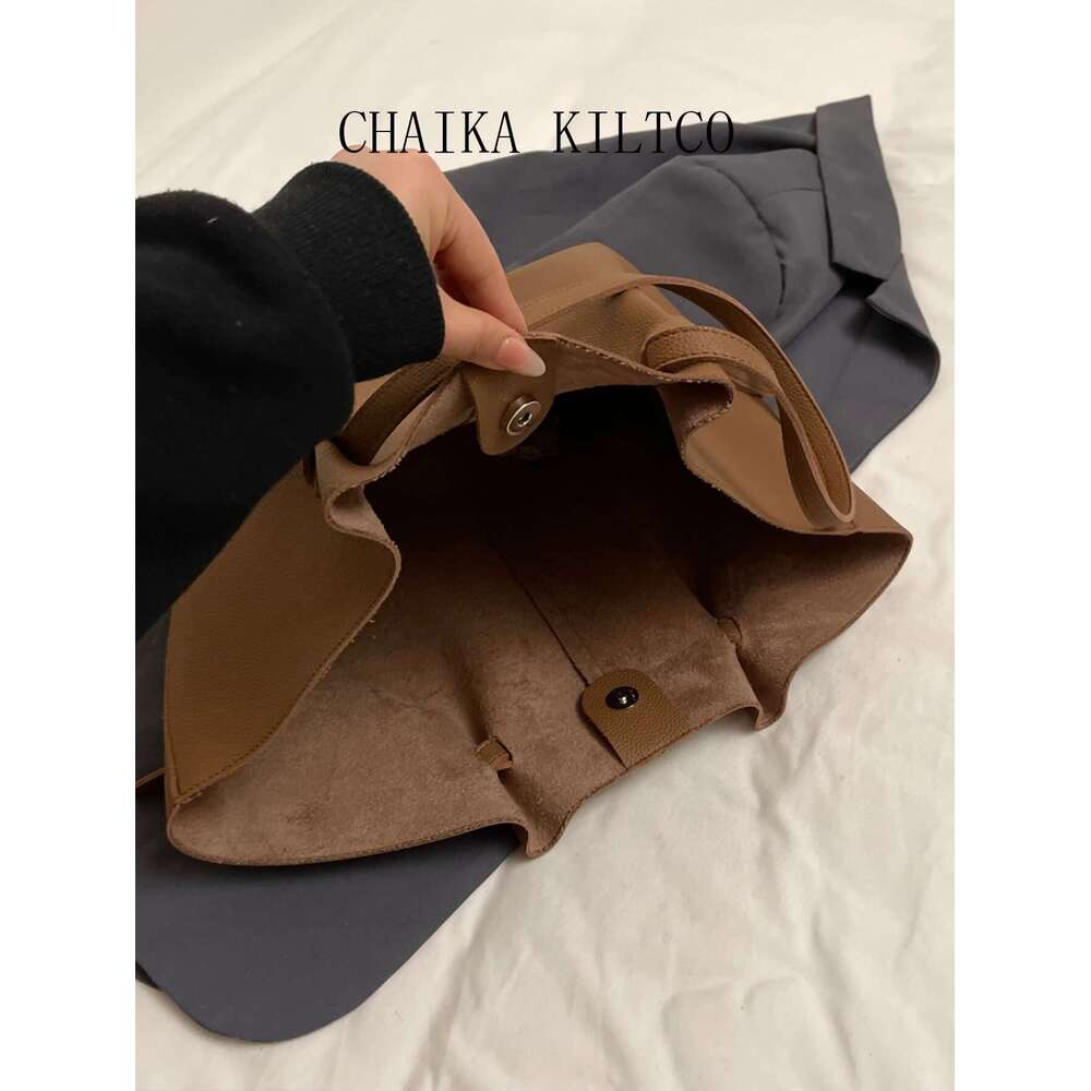 CHAIKA KILTCO Large Capacity Tote For Women 2025 New Trendy Fashion Lychee Pattern Simple Single Shoulder Underarm Bag